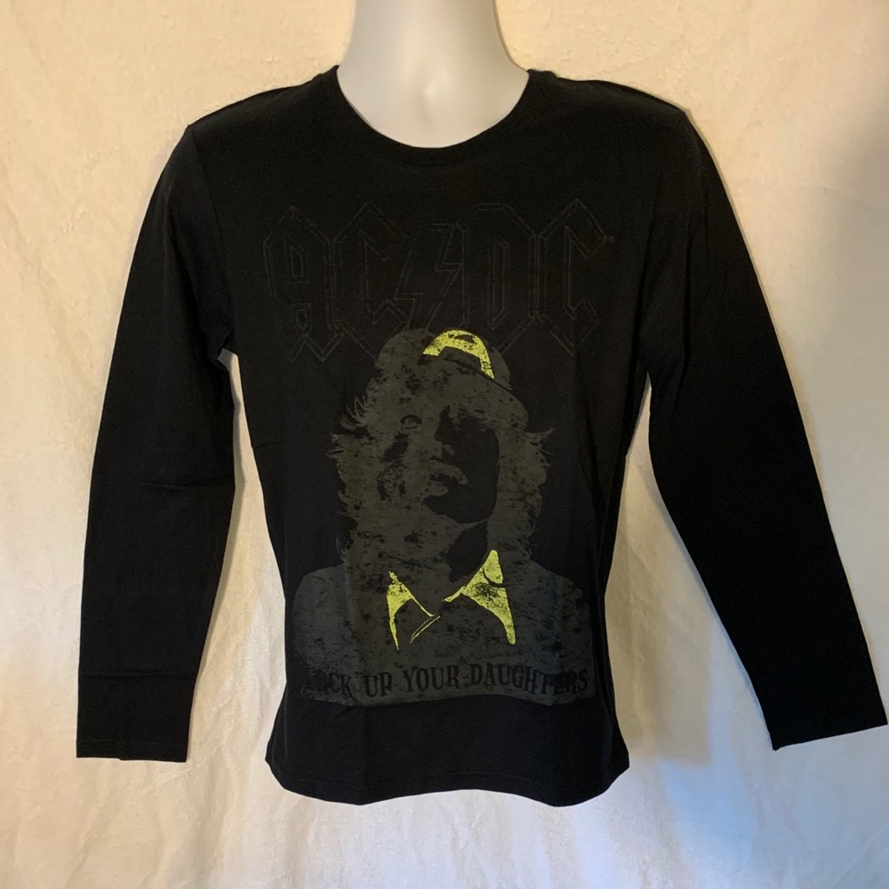 NWT Rare ACDC Large Black Angus 2010 Sweatshirt
